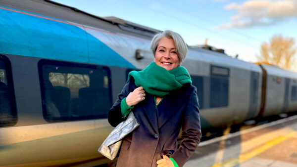 2 easy midlife outfit styling tricks for when you're uninspired