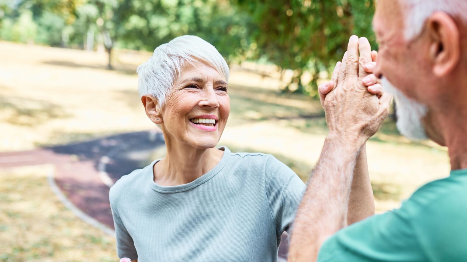 I'm a personal trainer, I'm 60 years old, and I work with older people. Here's a walking workout I give my clients to improve their cardiovascular fitness and balance.