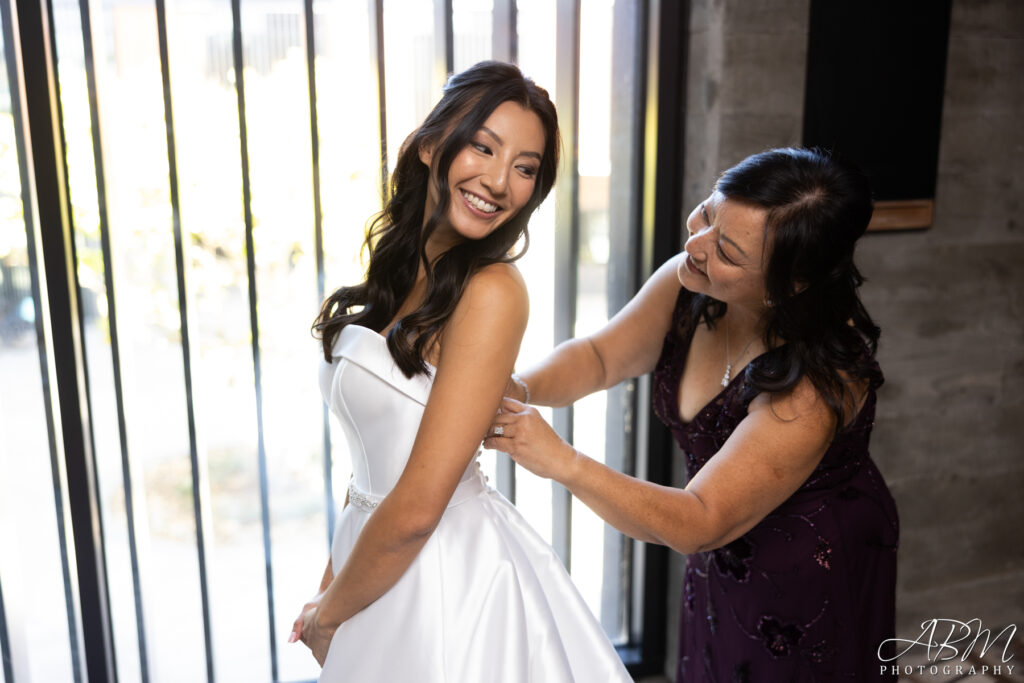 Alila_Marea_beach_resort_encinitas_wedding_photography14-1024x683 Alila Marea Beach Resort | Mission San Diego de Alcalá | Taylor + Drew's Wedding Photography