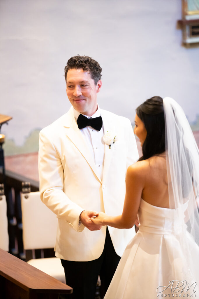 Alila_Marea_beach_resort_encinitas_wedding_photography25-683x1024 Alila Marea Beach Resort | Mission San Diego de Alcalá | Taylor + Drew's Wedding Photography