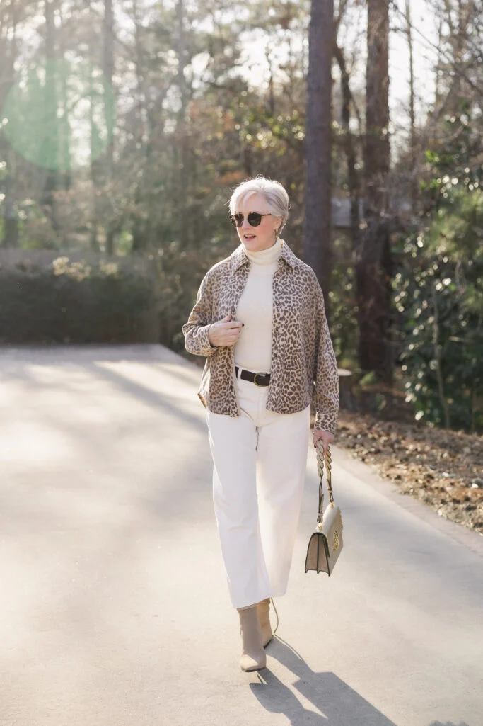 spring style tips for women over 50 leopard jacket statement jacket outfit women over 50