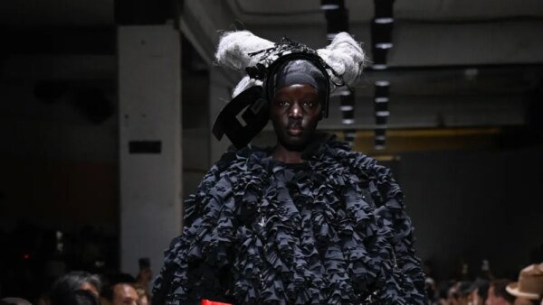 Comme des Garçons Fall 2026: Back in Black