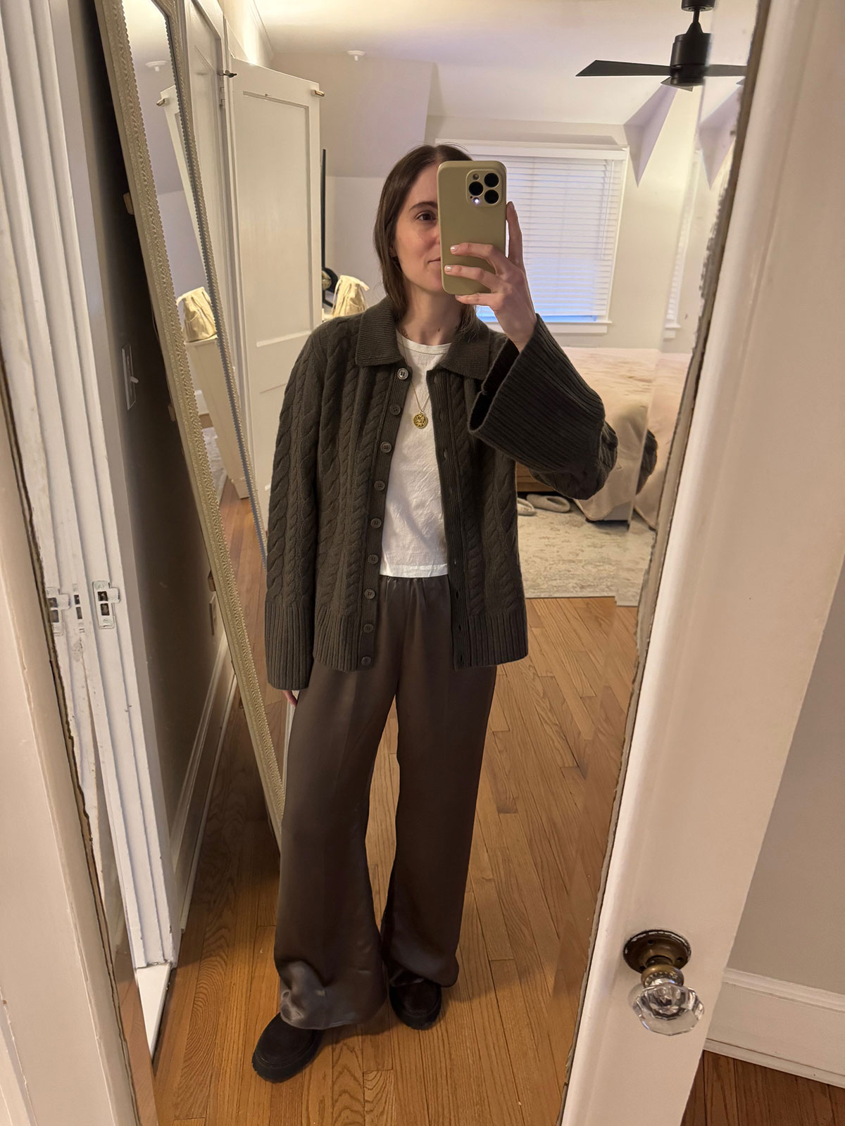 Outfits from a fashion mom