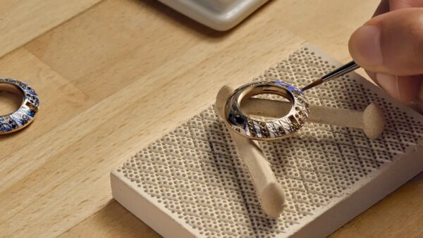 The King's Foundation and Cartier Decorative Métiers d'Art in Watchmaking